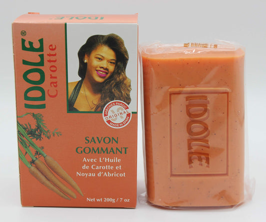 Idole carrot exfoliating soap close-up with apricot powder for gentle exfoliation