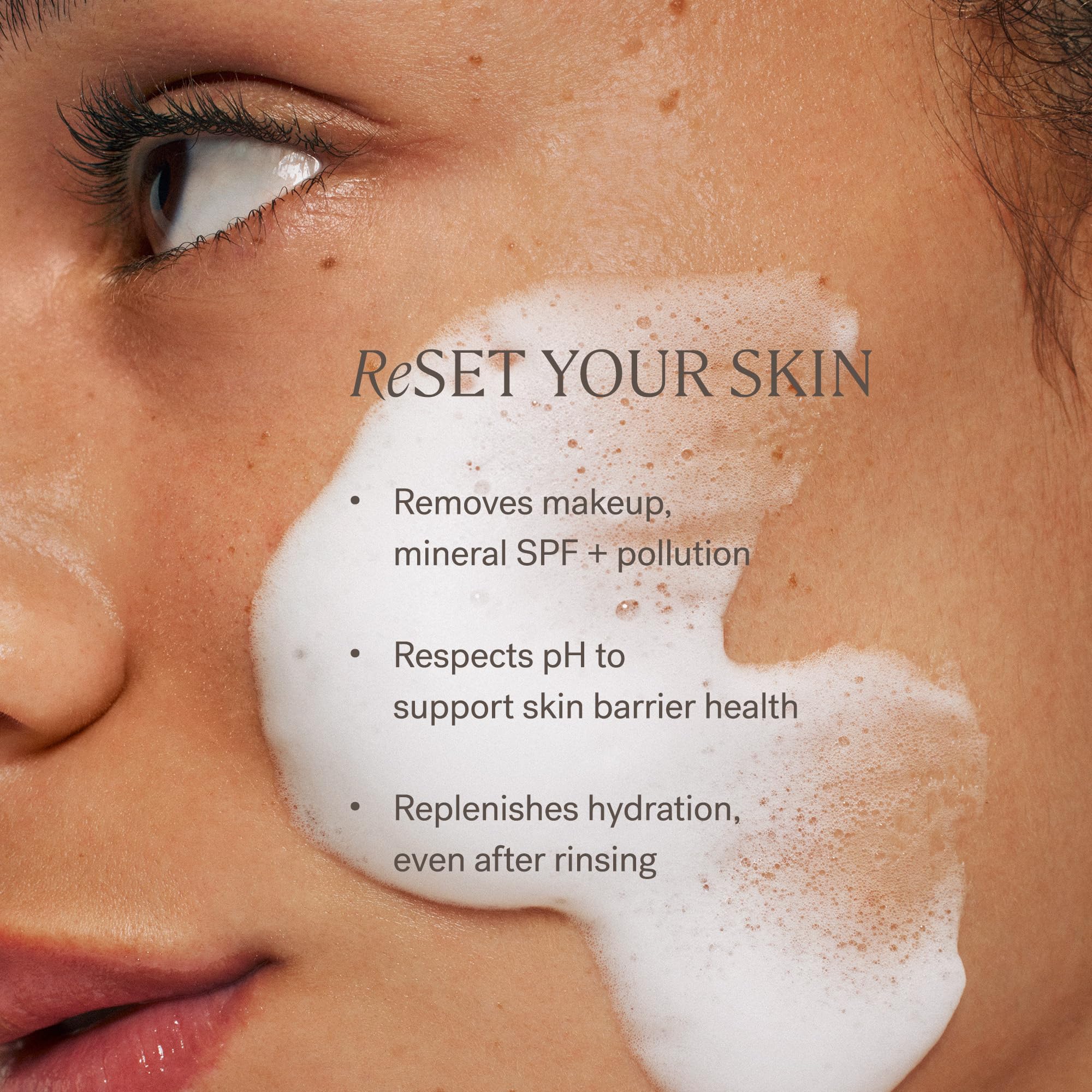 ILIA Barsolve gentle emulsifier depiction, promoting balanced cleansing and sebum control.