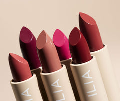 ILIA Amberlight long-wear performance under bright lighting.