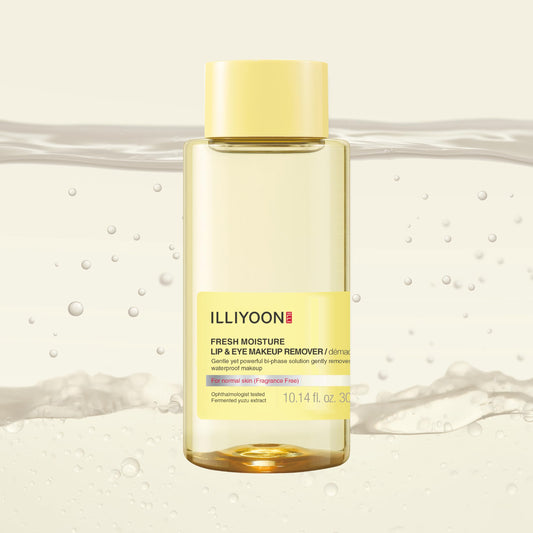 Texture closeup of Illiyoon Fresh Moisture Lip and Eye Remover showing a light finish