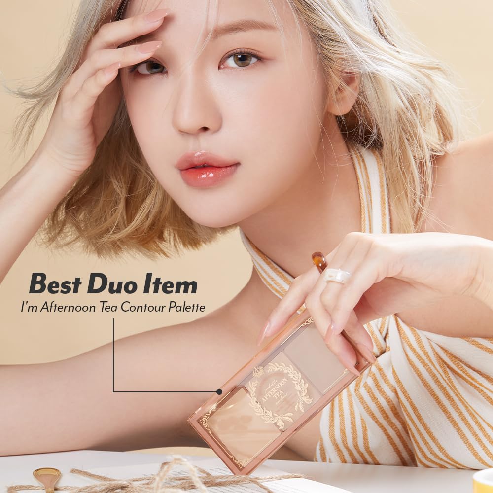 I'M MEME Blusher Palette suits all skin tones for even blendable color.