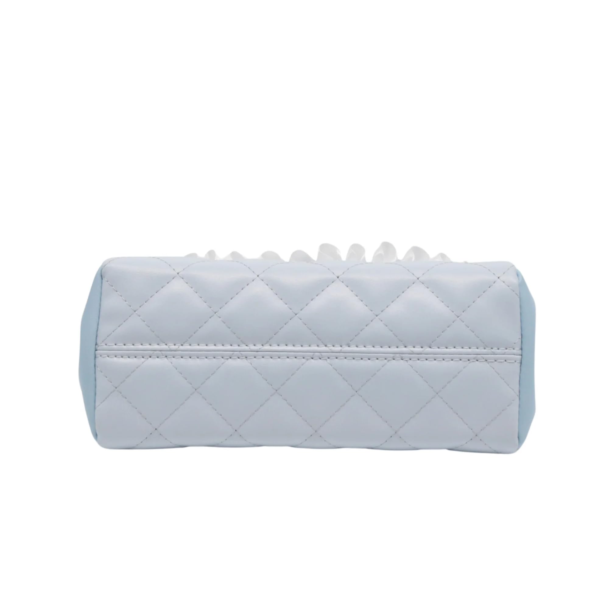 Impressions Vanity inner slip pocket helps organize small beauty tools