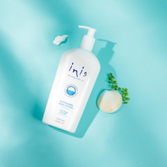 Inis eco-packaging plastic-neutral claim highlighting responsible choice.