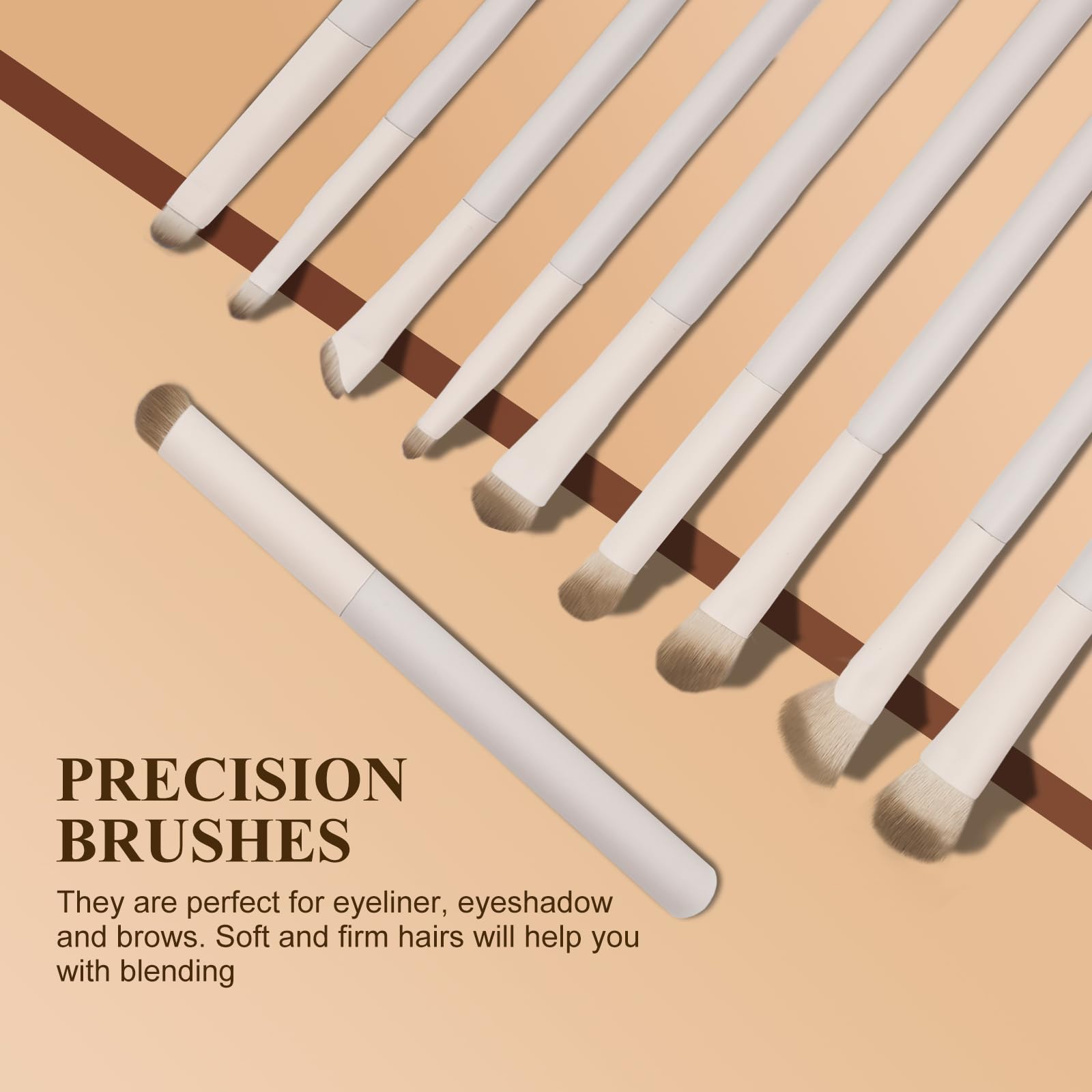 Intercilium Rains lip brush for precise lip color application