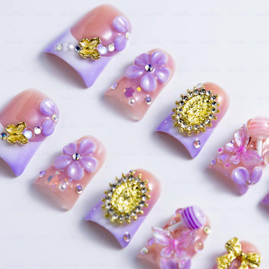 IntoVibes duck-nails short length designed for comfortable daily use.