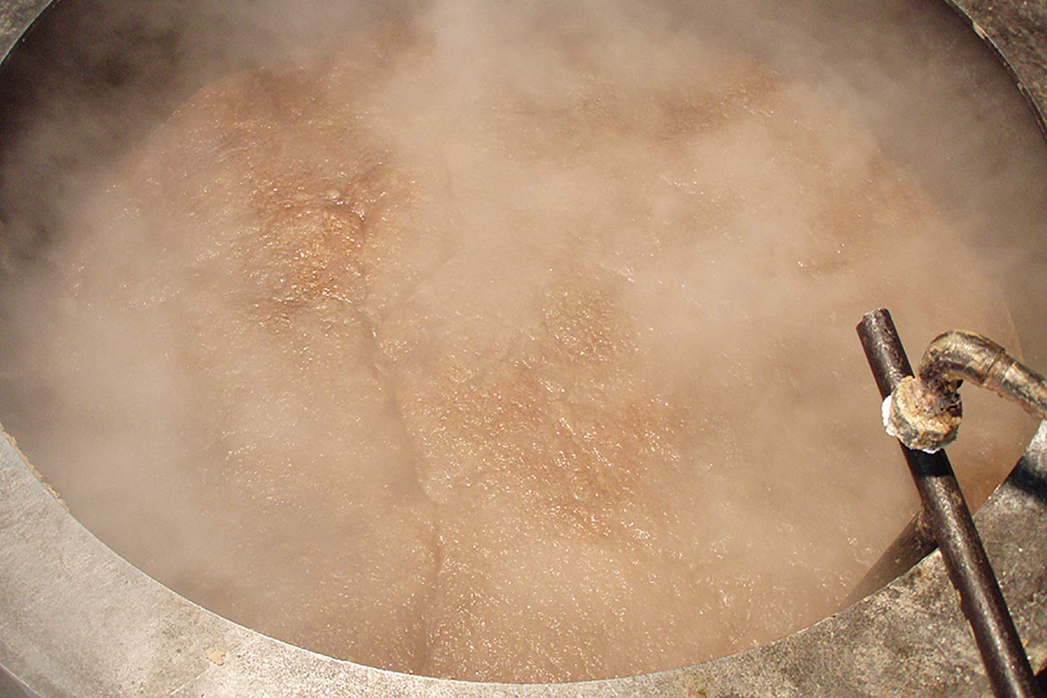 IPPINKA Rice Bran Soap kettle-fired process emphasizes handcrafted quality.
