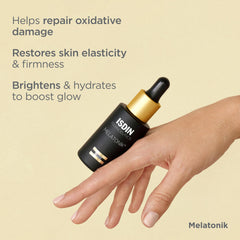 ISDIN Melatonik bottle with dropper ready for precise nightly application.