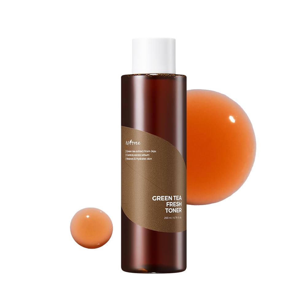 ISNTREE Green Tea Fresh Toner bottle close-up showing hydrating and refreshing toning