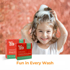 Jack59 travel-friendly packaging reduces waste and fits in bags.
