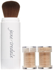 jane iredale Amazing Base SPF 20/15 bottle highlights broad spectrum protection.