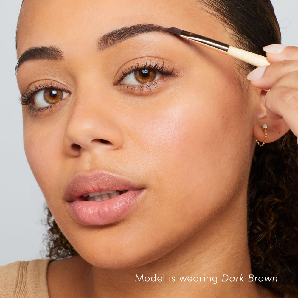 PureBrow ash blonde delivers natural diffused look with soft edges.