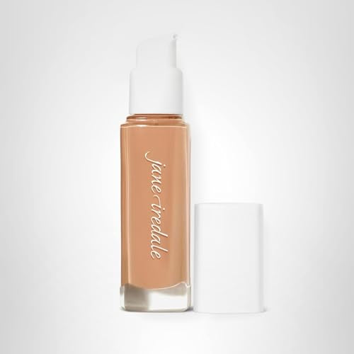 Jane Iredale Skintuition foundation application for an even, polished finish.