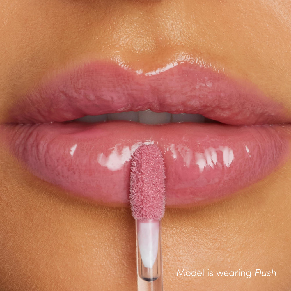 Jane Iredale ColorLuxe Lip Glaze creates a fuller-looking lip with smooth lines