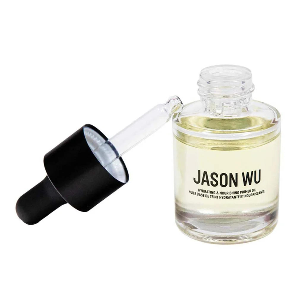 Texture application preview of Wu-Prime Primer Oil blending into skin