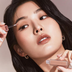 JAVIN DE SEOUL Wink Eye Primer texture swatch showcases creamy blendability
