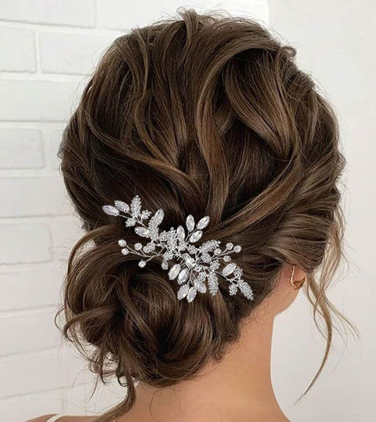 JEAIRTS Leaf Wedding Hair Comb with rhinestones adds bridal sparkle for a polished look.