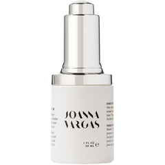 Joanna Vargas Rescue Serum on skin yields luminous glow and refined texture
