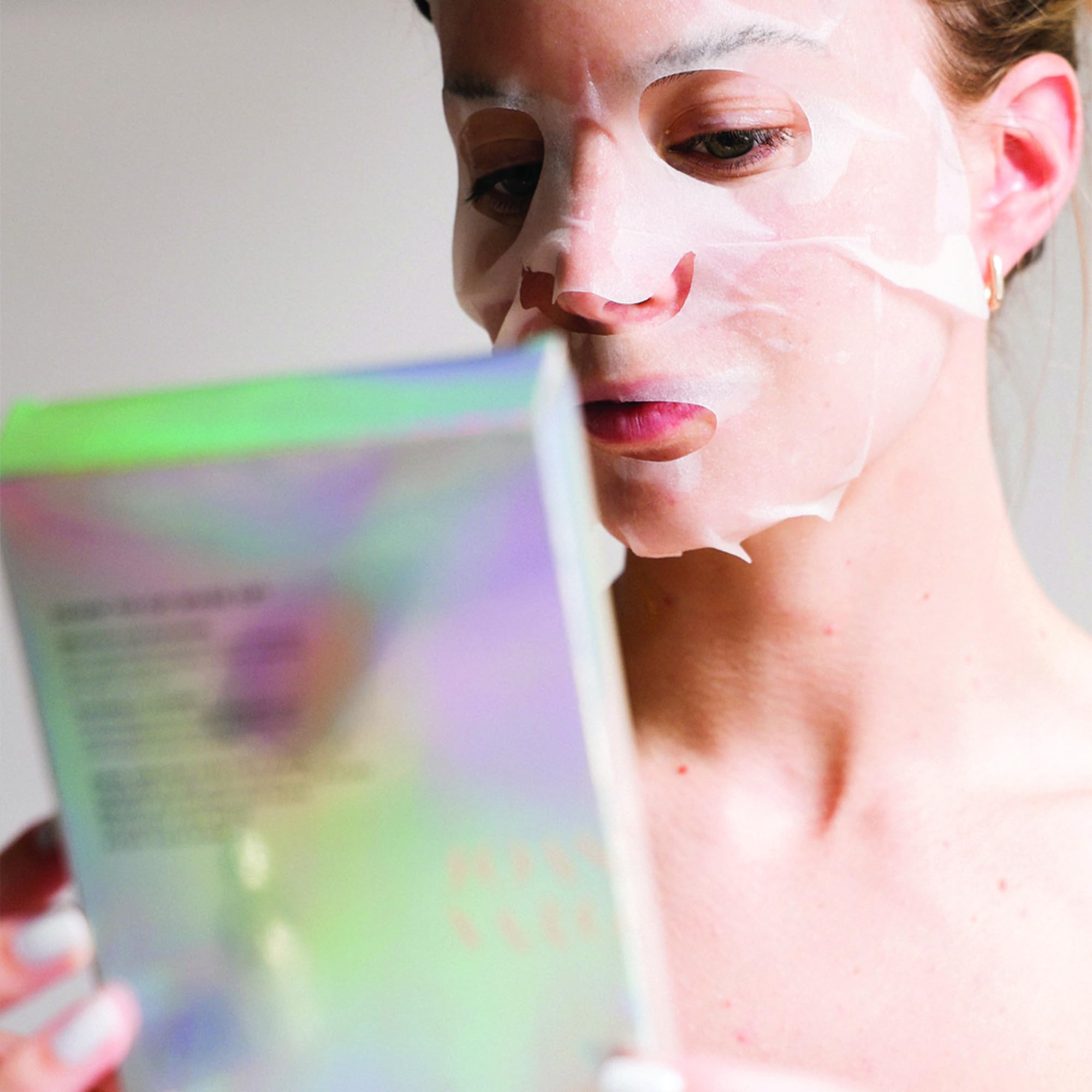 Joanna Vargas Twilight Face Mask offers soothing hydration for evening prep