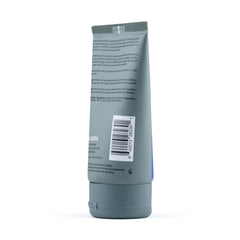 Applying JOHNNY B. Control gel for even hold on diverse hair types.