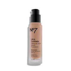 JoJo Siwa No7 Lift and Luminate pump bottle enables smooth, buildable coverage.