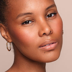 Jouer Long-Wear Lip Liner water-resistant formula for feather-free, long-lasting color.