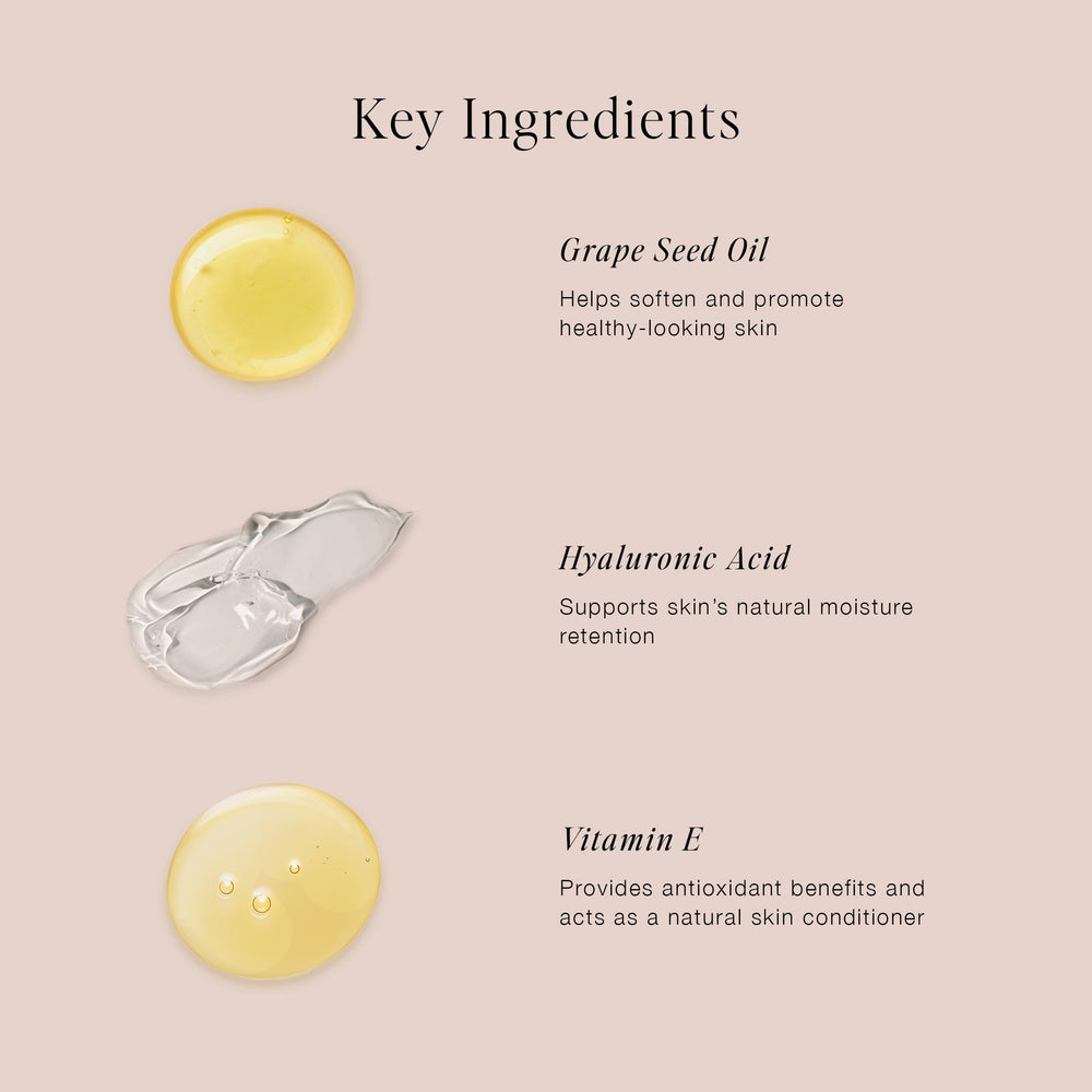 Jouer pore-blur close-up highlights refined texture and reduced shine.