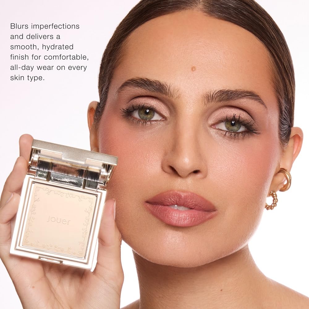 Jouer universal translucent finish suitable for all skin tones.