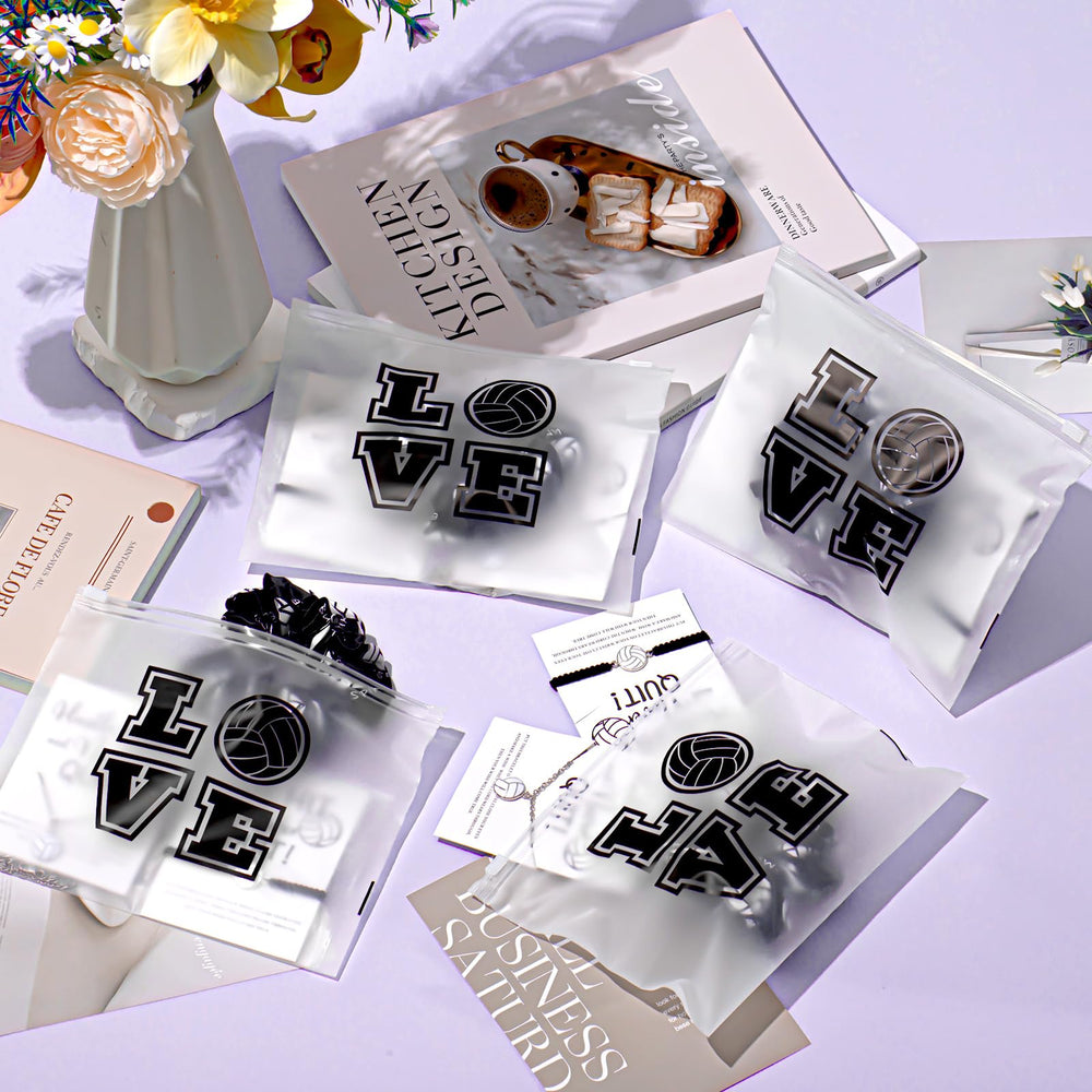 Juexica gift pack close-up showing reliable packaging and cards