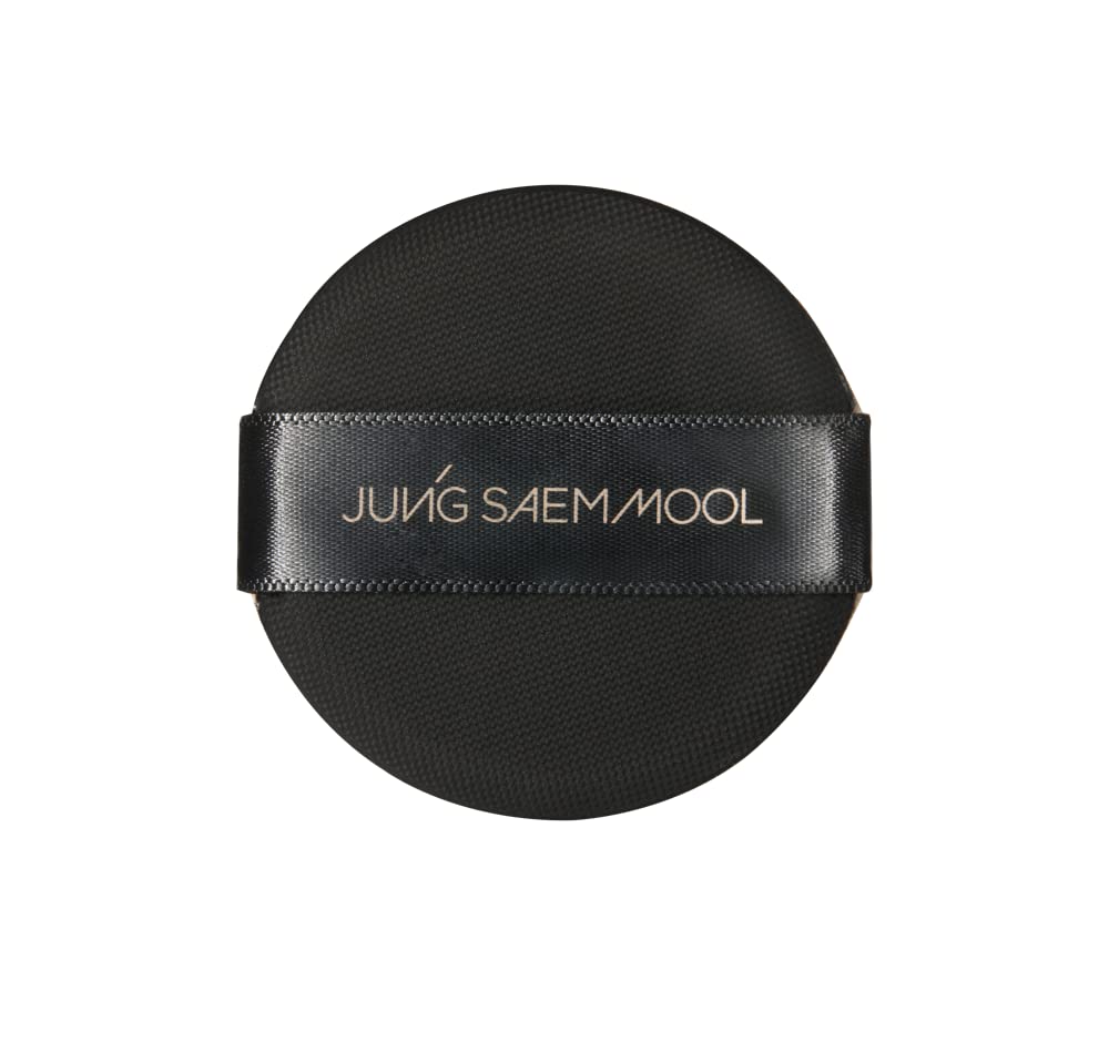 Jung Saem Mool skin texture palette guides even product pickup.