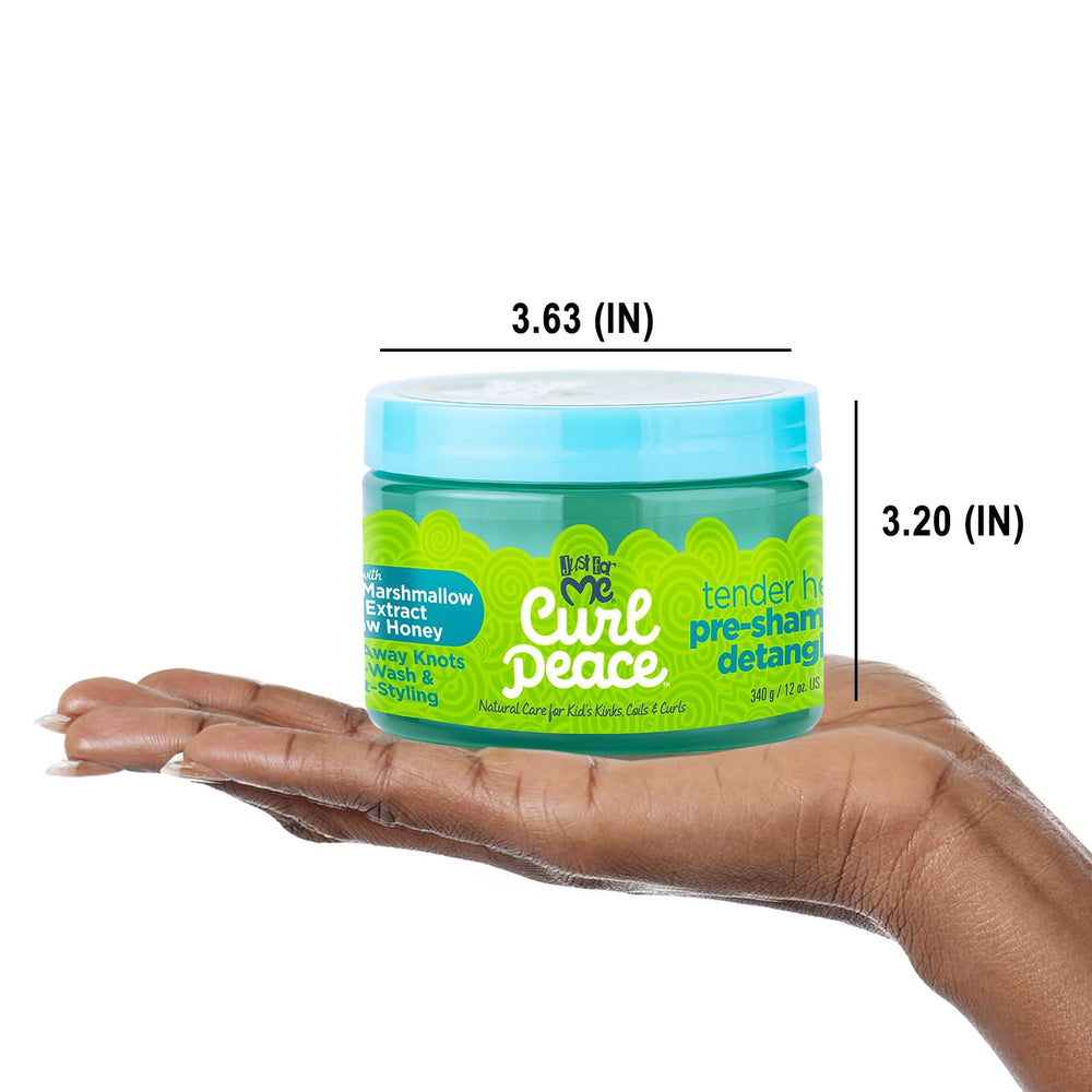 Ingredients image highlighting aloe vera, marshmallow root, and honey