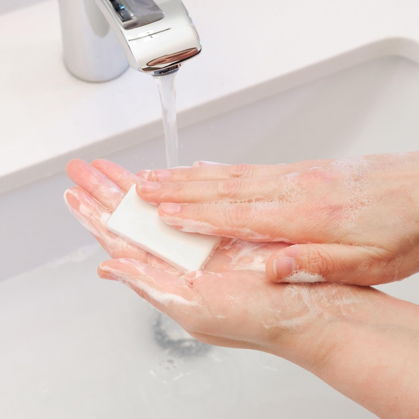juvale hotel motel bar soap pack; ideal for guest rooms and hospitality bulk stock.