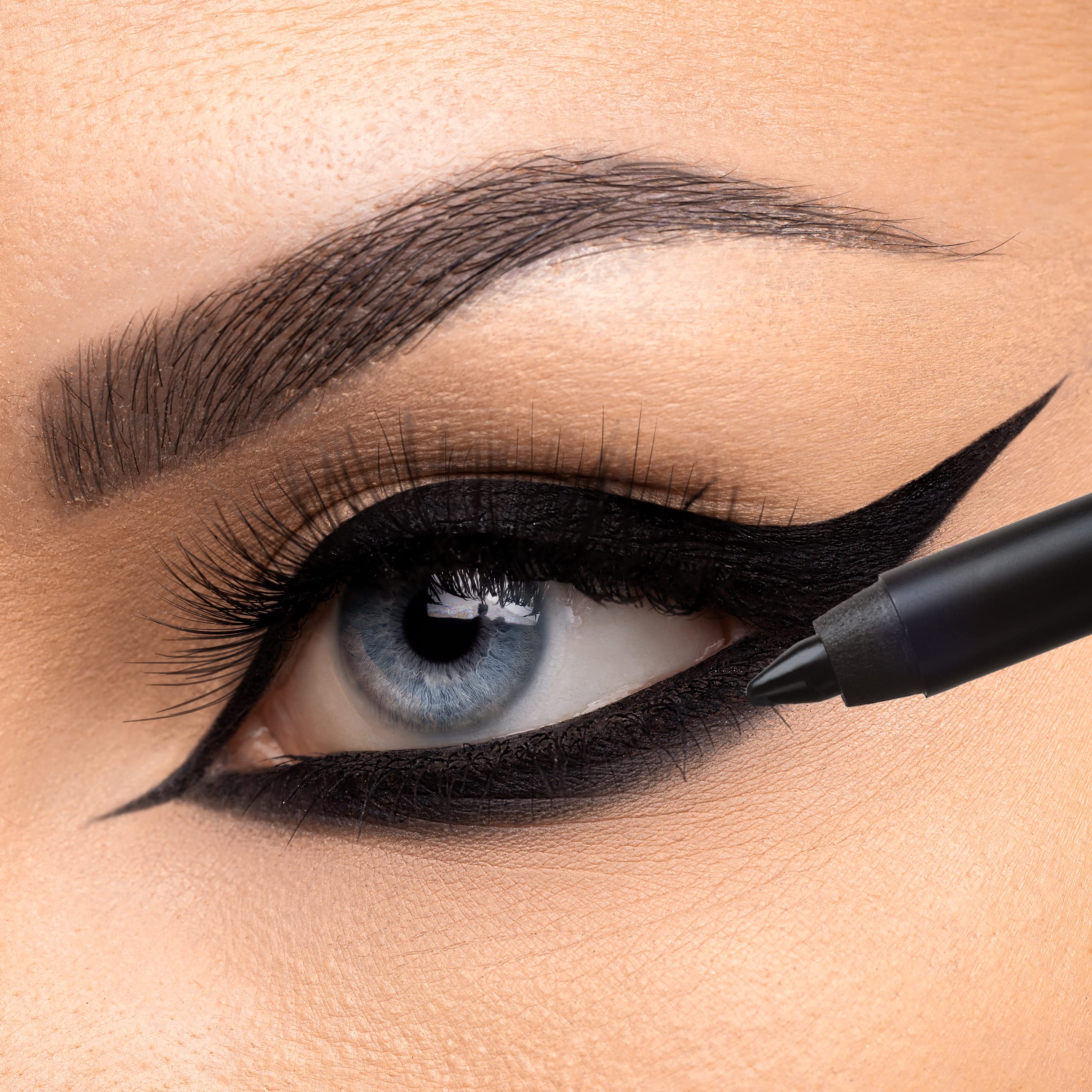 K7L Deep Black Eyeliner on upper lash line for crisp definition.