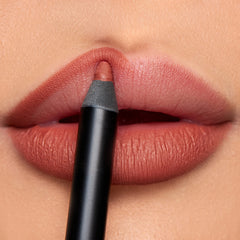 K7L Lip Crayon Biscuit packaging shows vegan formula for long-lasting wear.