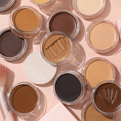 Kaely concealer palette offers a long-wearing, non-cakey finish.