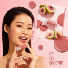 Kaja Juicy Glass Lip Oil applicator delivers smooth, precise application with soft sponge-tip comfort.