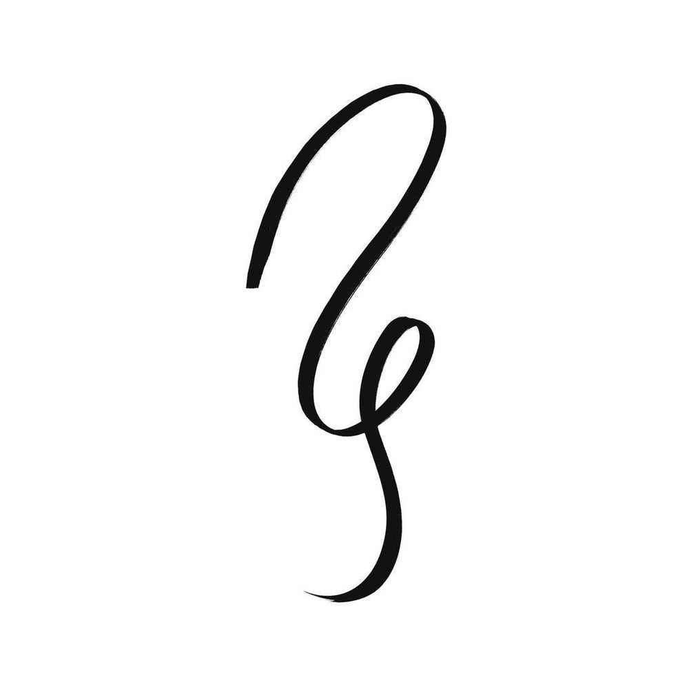 Kat Von D Ultra Ink Liner one stroke application over eye.