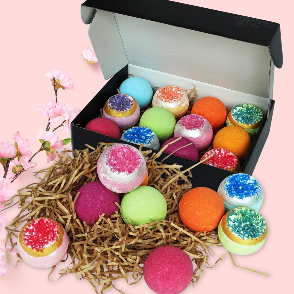 Organic vegan, toxin-free ingredients for gentle skin pampering.