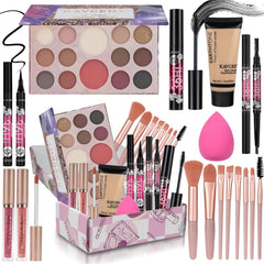 KAVCENT makeup kit 14-color palette close-up for versatile teen looks