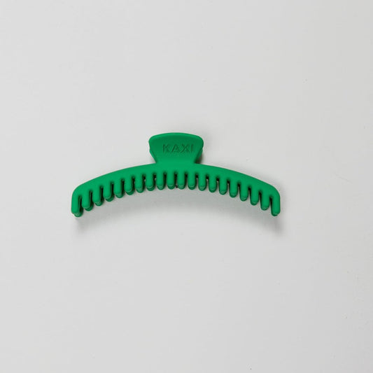 KAXI midi claw with 44 teeth securely locks buns and updos for all-day wear.