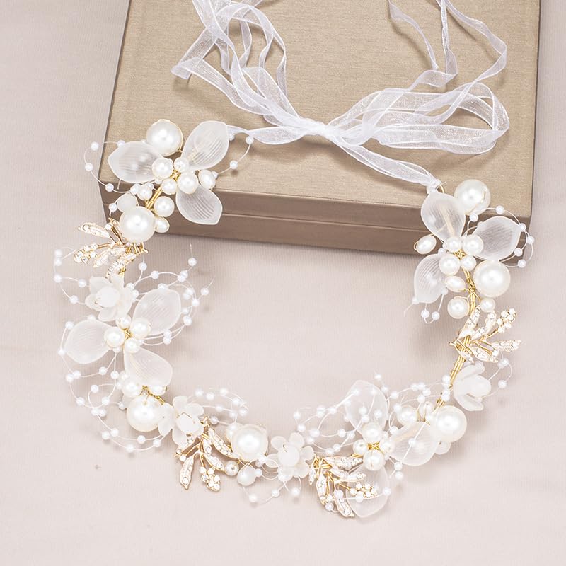 Kayzon flower girl accessory elevating the bridal party look.