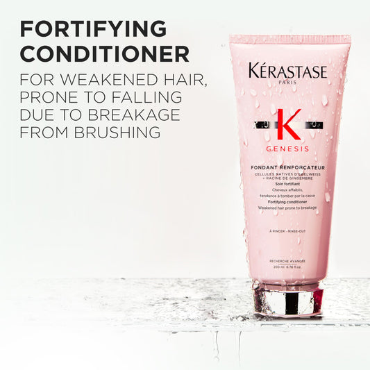 Kerastase Genesis detangling action shown during application.