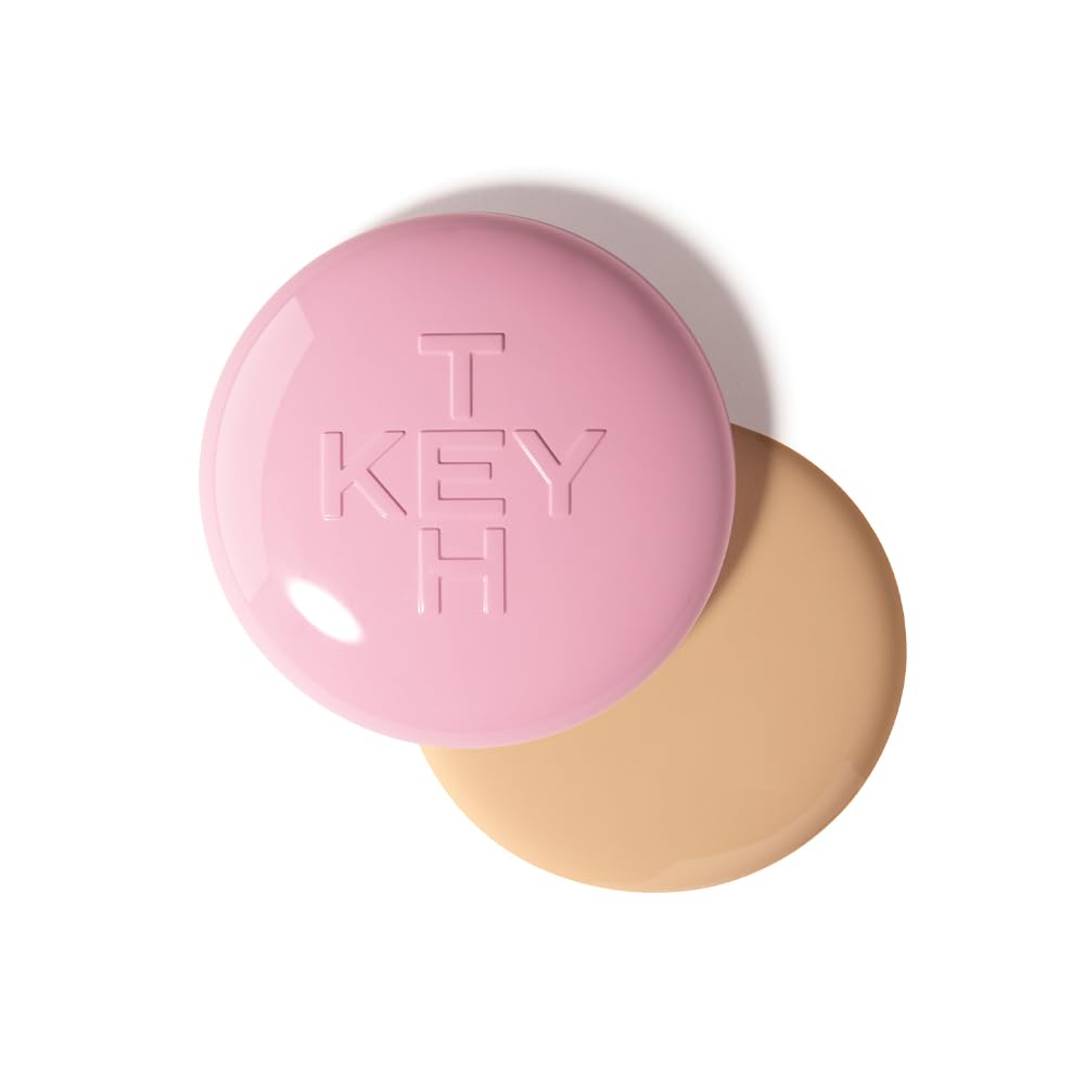 Keyth Pink Magnet Cushion compact with iconic pink packaging for daily elegance.