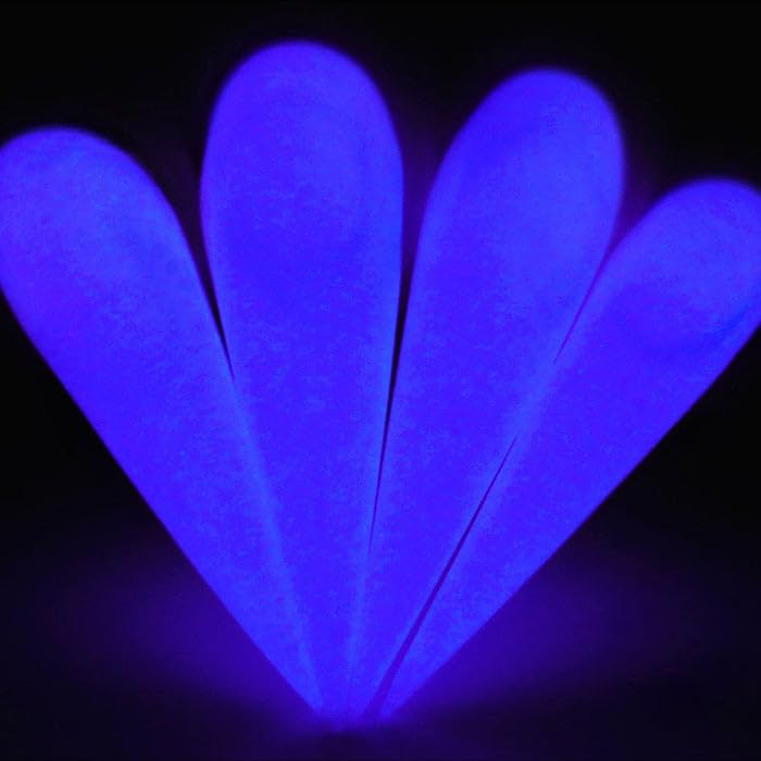 Kiara Sky Glow UV/LED/sun activation demo demonstrates glow-ready color.