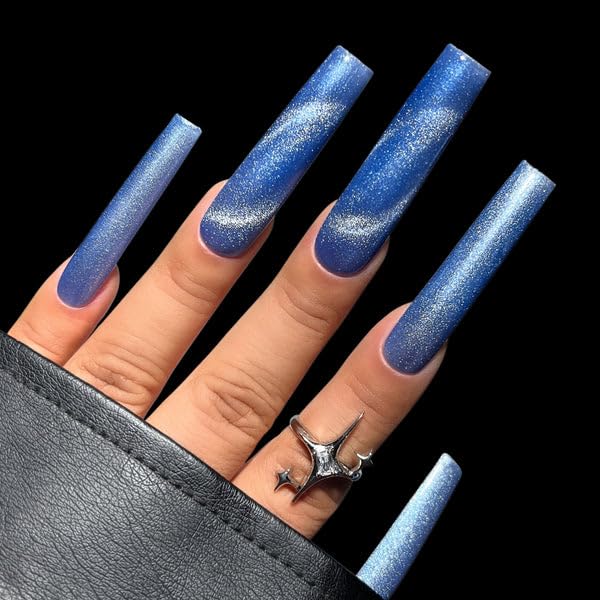 Kiara Sky MagneticFX app step demonstrates base coat and magnet use for easy at-home application
