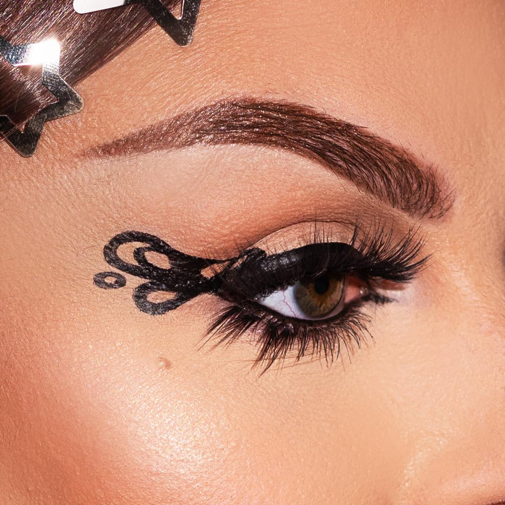Kimchi Chic Beauty Stage Proof Eyeliner creamy glide enabling one-stroke color.