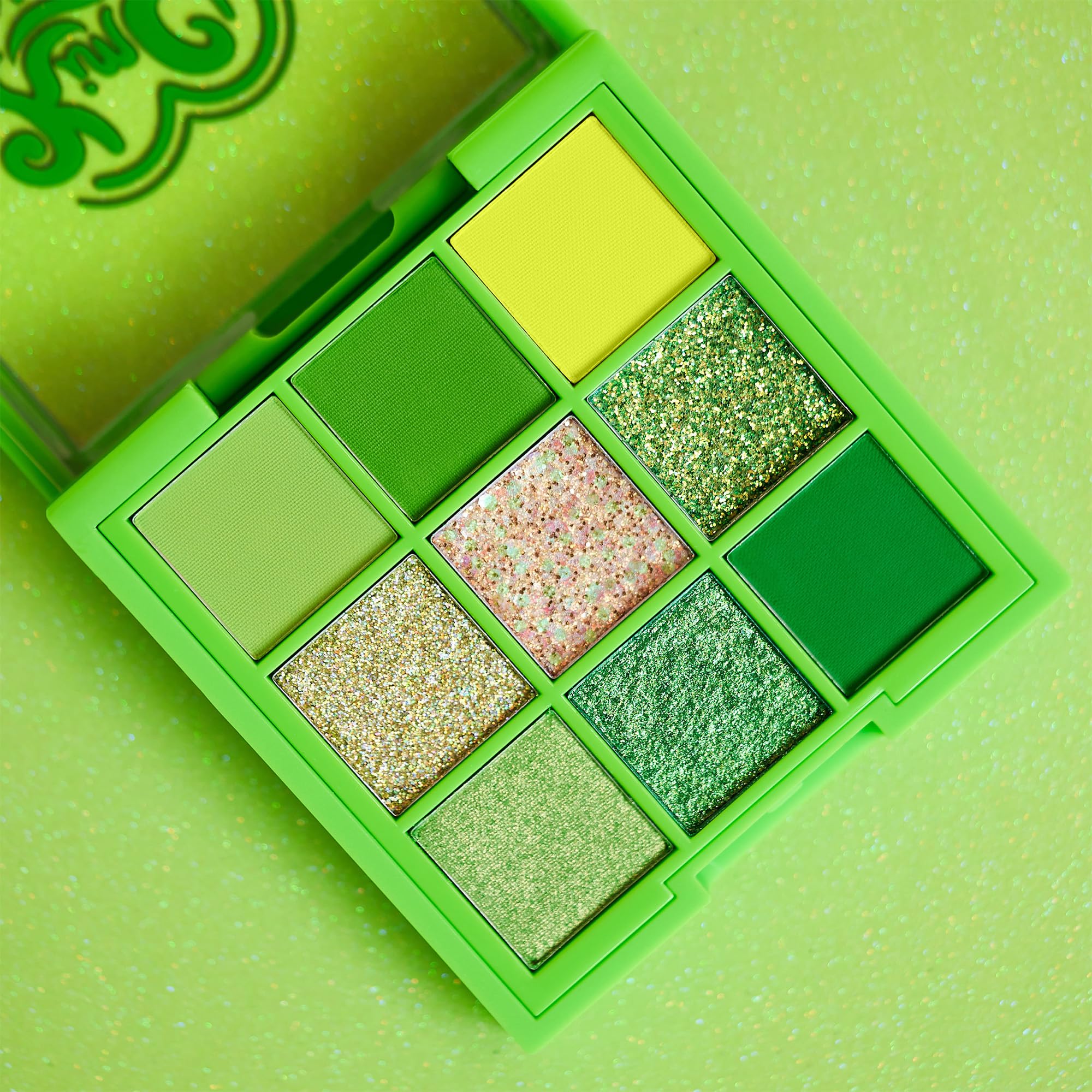 Kimchi Chic Citrus Queen 03 Lime matte shades offer easy blend for everyday looks.