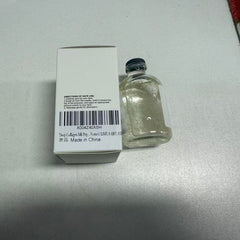 KKINYAS Application angle showing quick skin absorption.