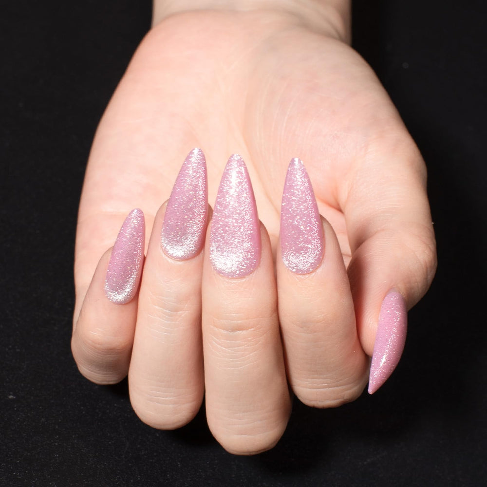 KKUUOO full-cover glossy nails for salon-like shine at home.