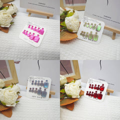KKUUOO step-by-step application visuals simplify DIY nail upgrades.