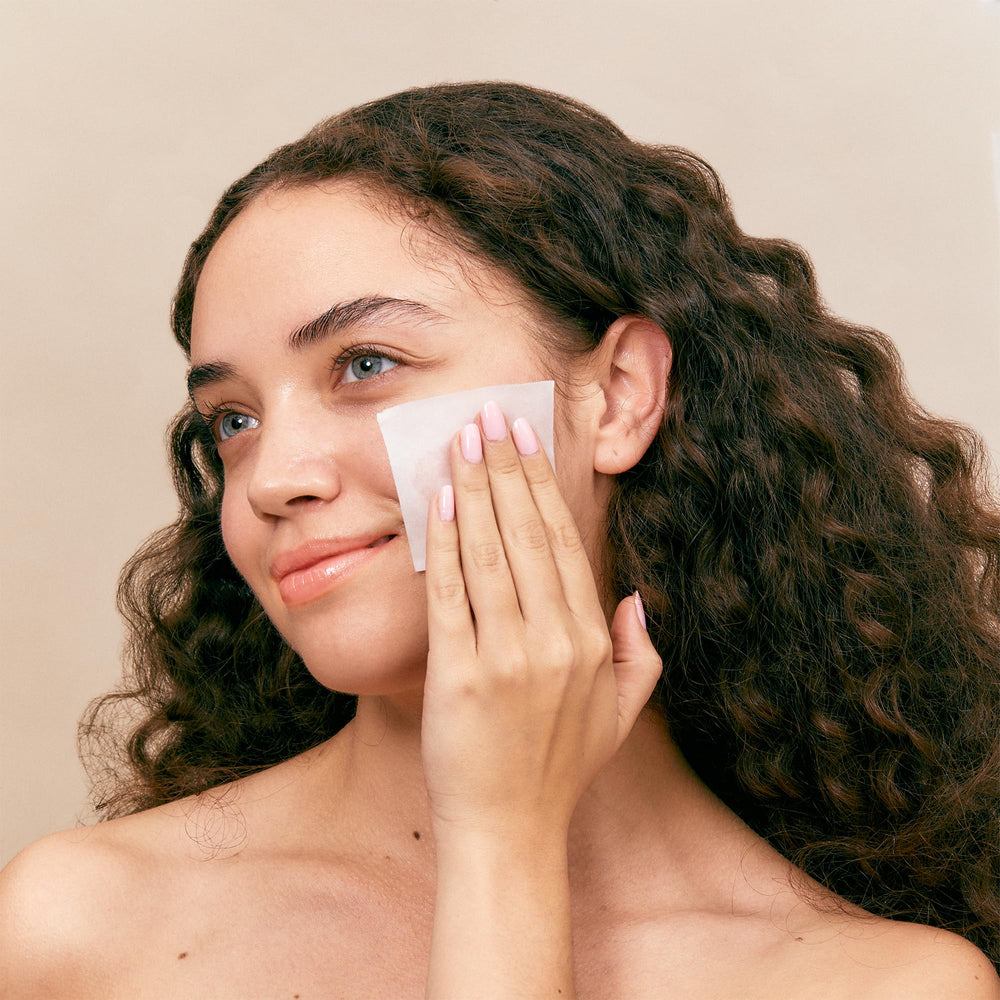 Knours Plump Pad in-use on cheek demonstrates easy skincare step.